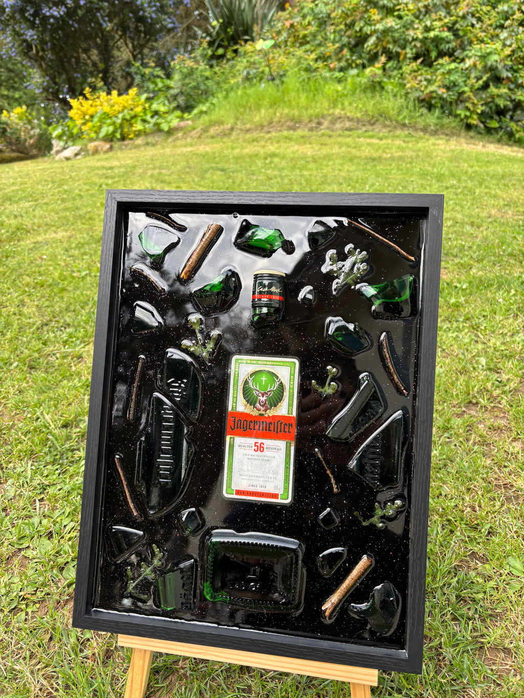 Cadre en résine Jägermeister - pièce unique