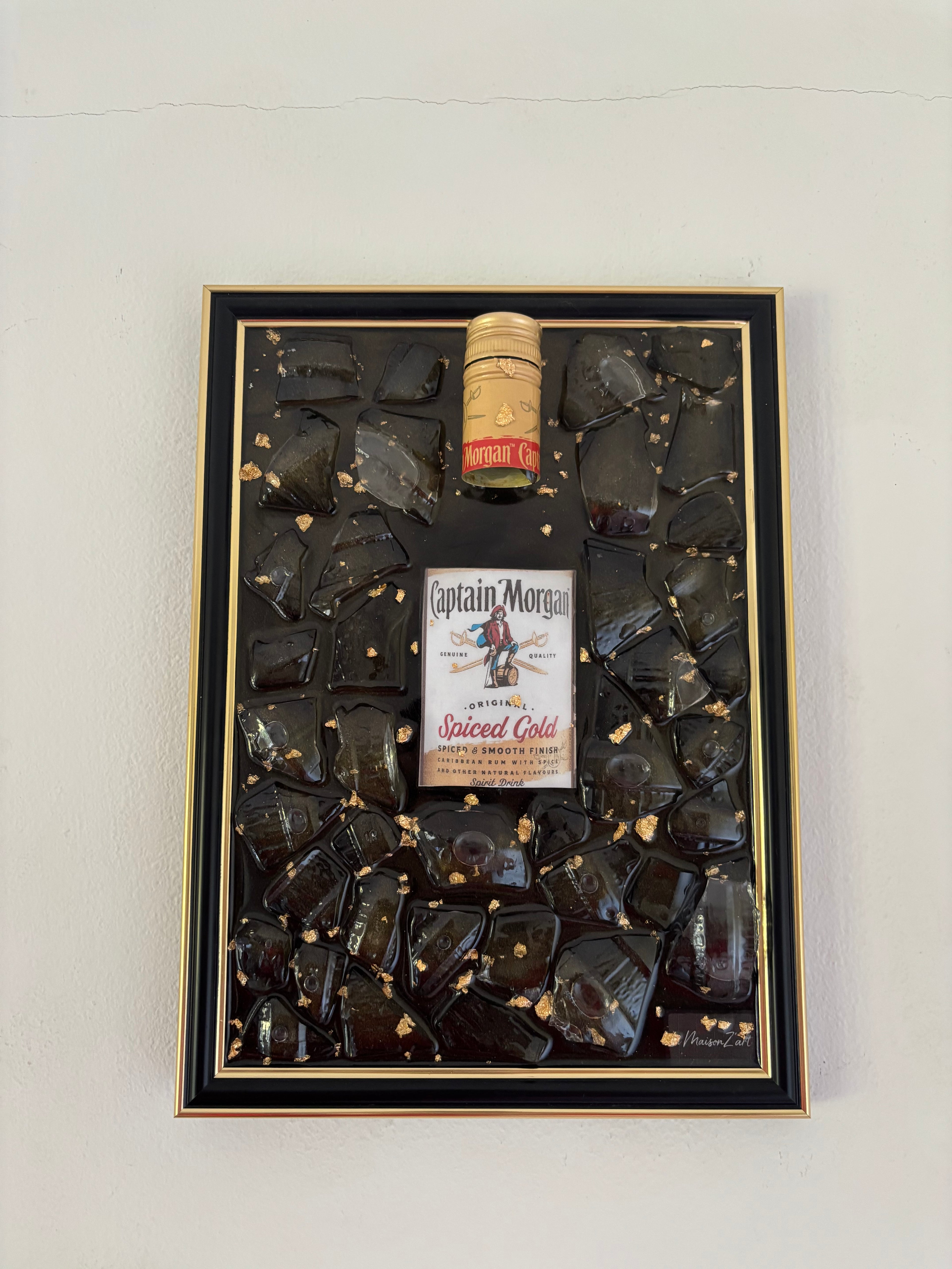Cadre Captain Morgan – Pièce unique fait main