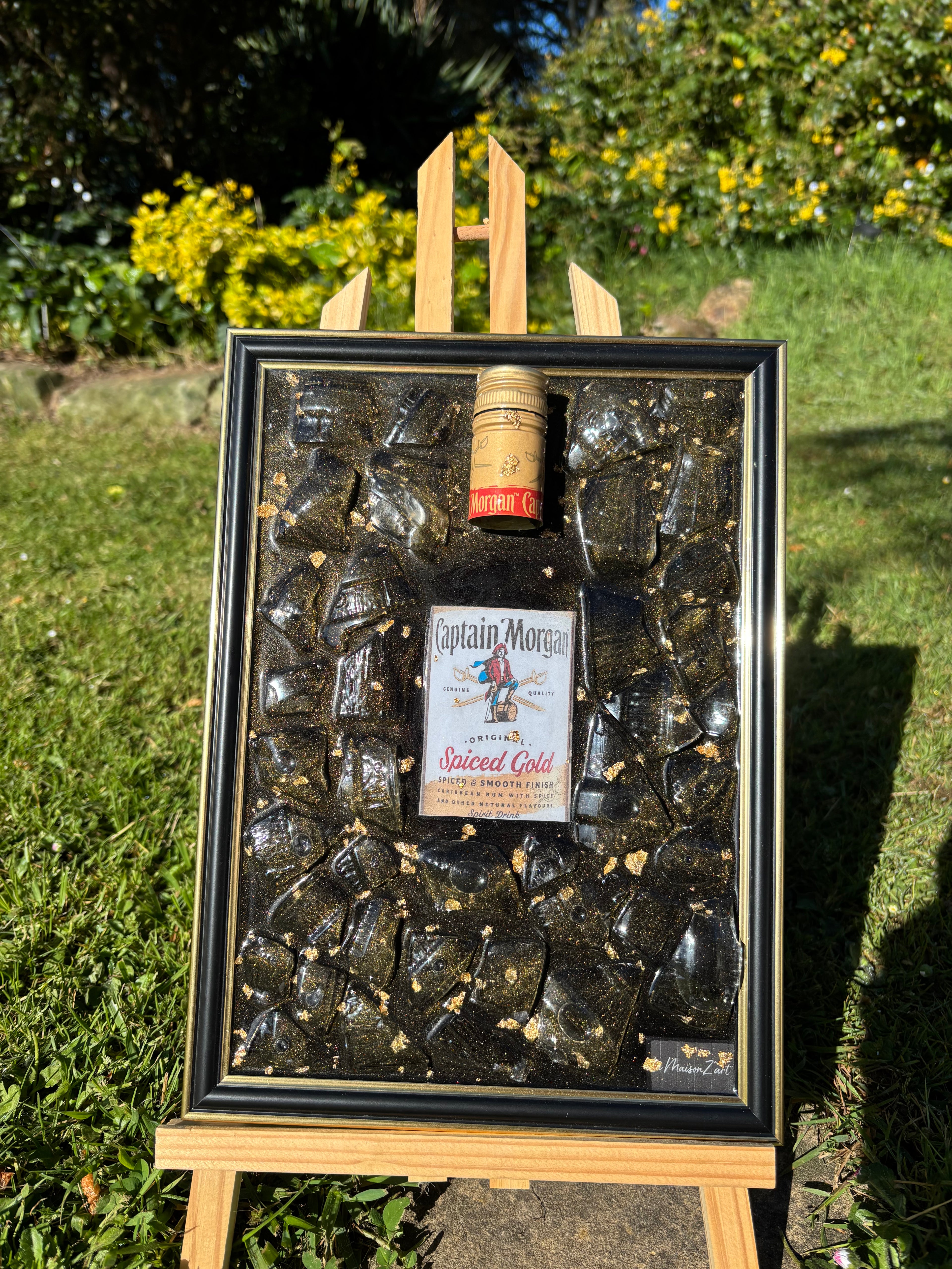 Cadre Captain Morgan – Pièce unique fait main