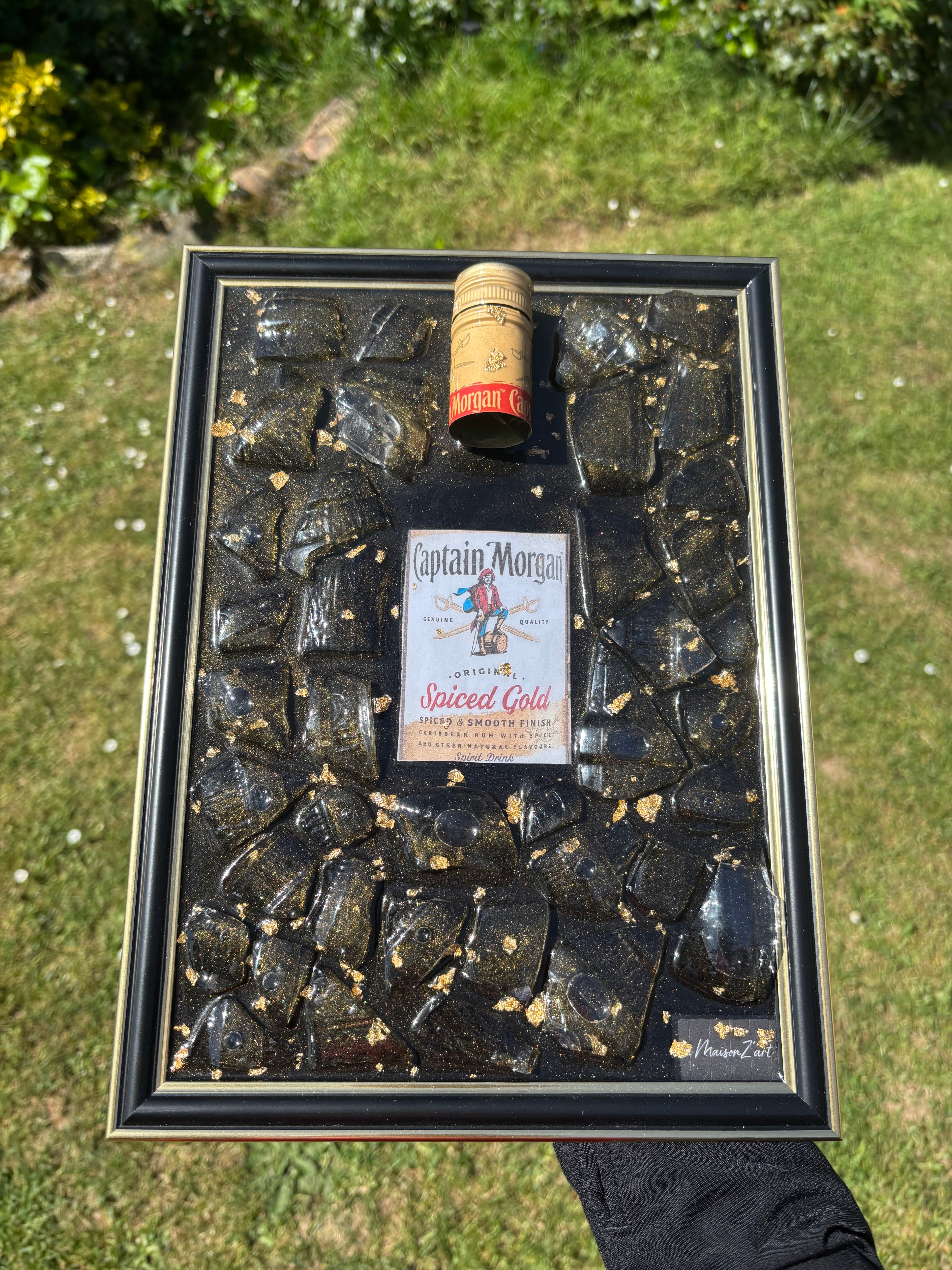 Cadre Captain Morgan – Pièce unique fait main