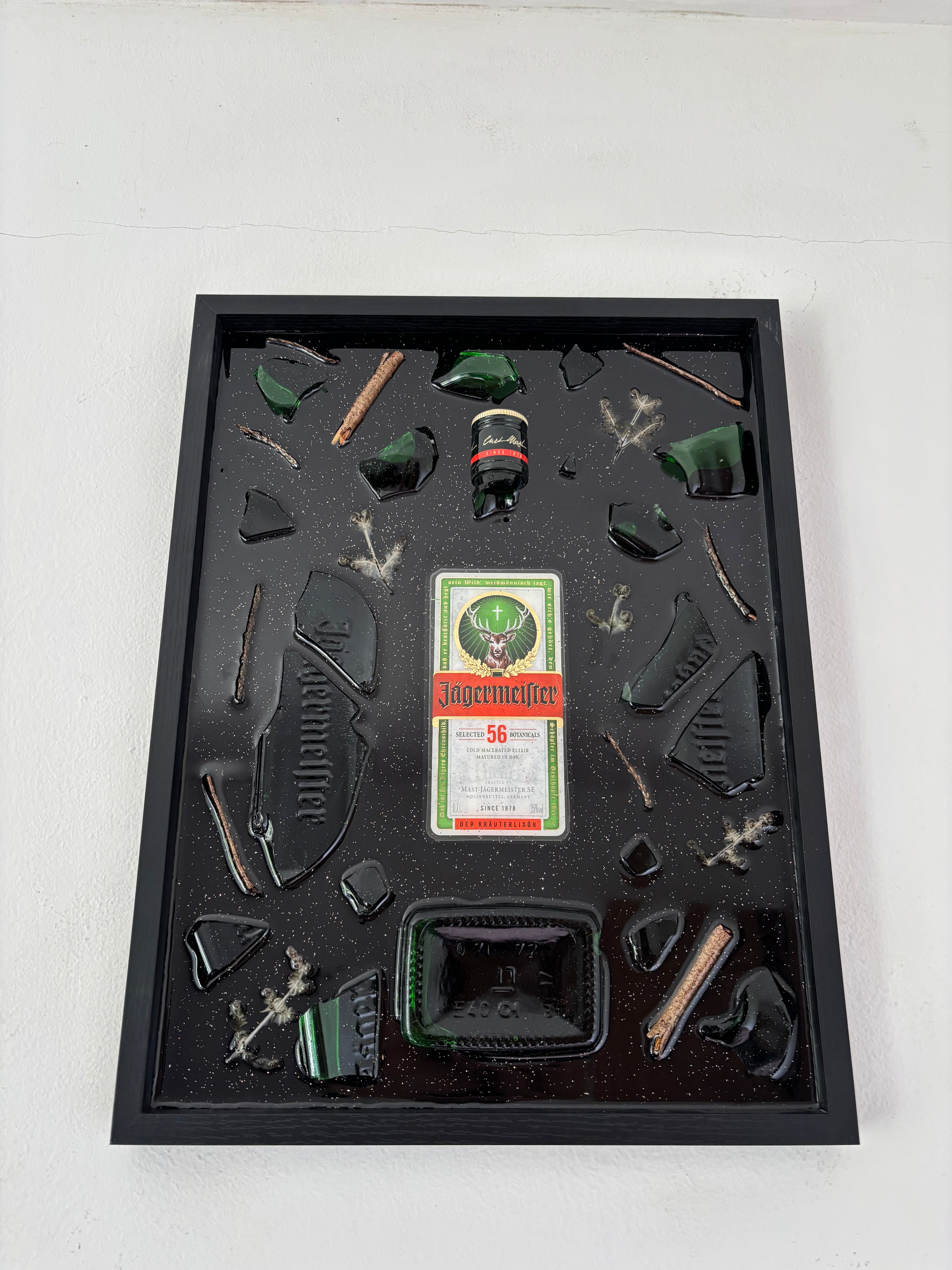 Cadre en résine Jägermeister - pièce unique