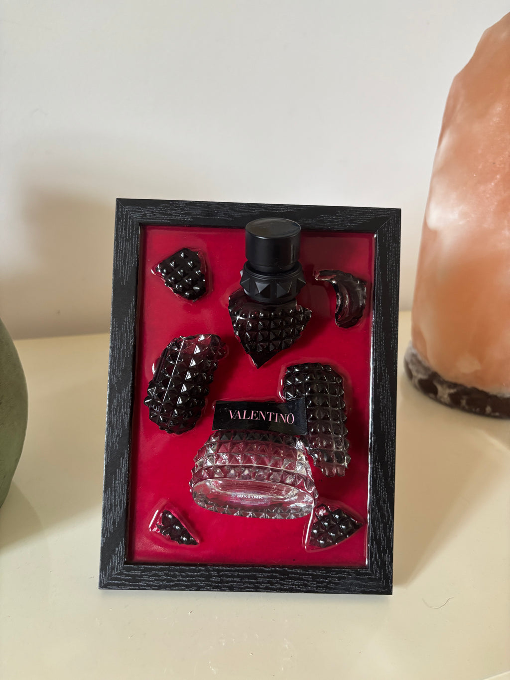 Cadre Valentino Rouge passion - pièce unique fait main